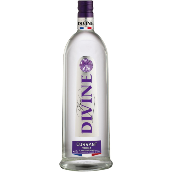 Водка Pure Divine Черная Смородина 0,7 л