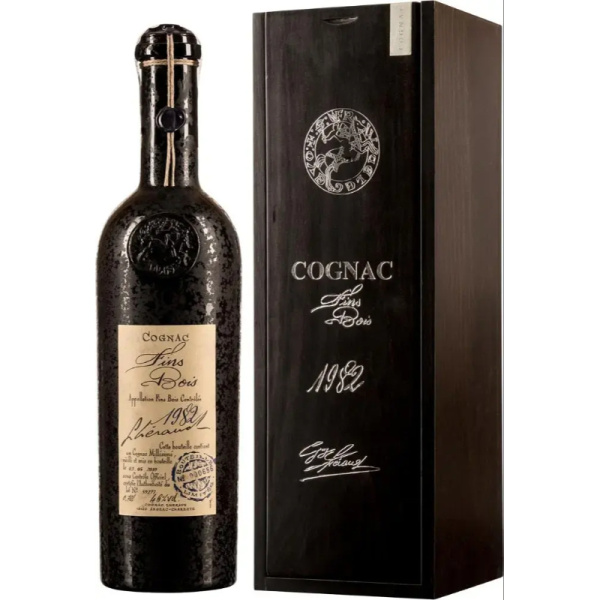 Коньяк Lheraud Fins Bois 1982 0,7л.